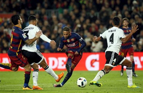 Video Cuplikan Gol Barcelona vs Valencia 7-0 : Hasil Skor Semifinal ...